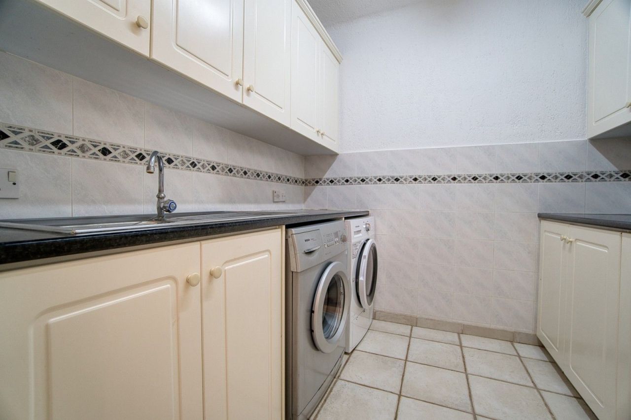 Вилла в Пафосе, Кипр, 321 м² - фото 14