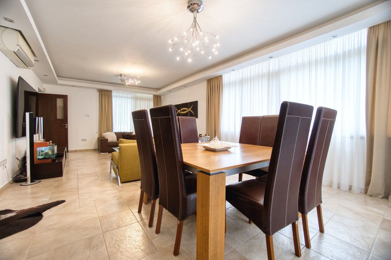 Вилла в Лимасоле, Кипр, 235 м² - фото 14