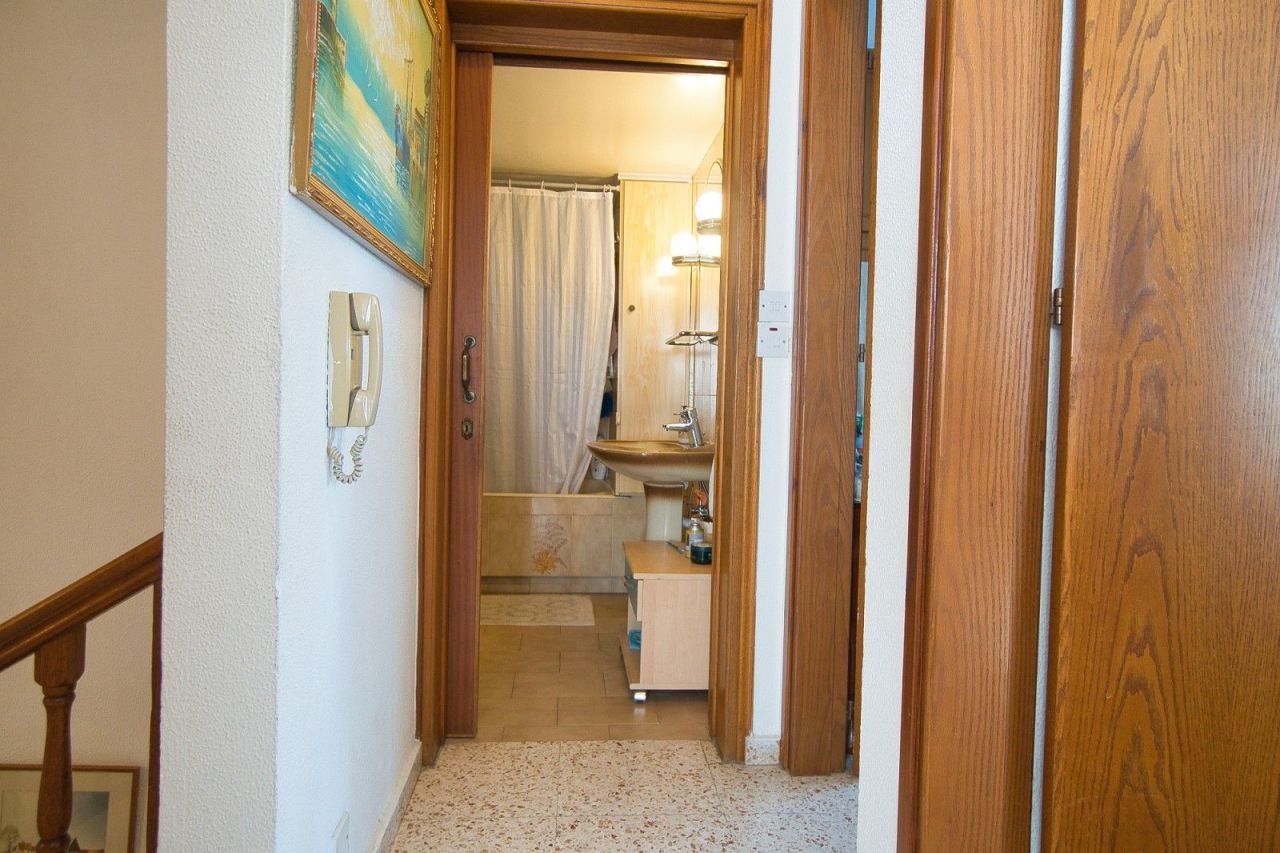 Вилла в Лимасоле, Кипр, 115 м² - фото 14