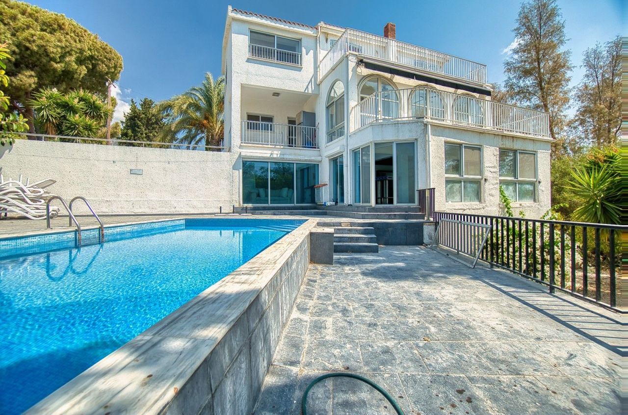 Вилла в Пафосе, Кипр, 350 м² - фото 14