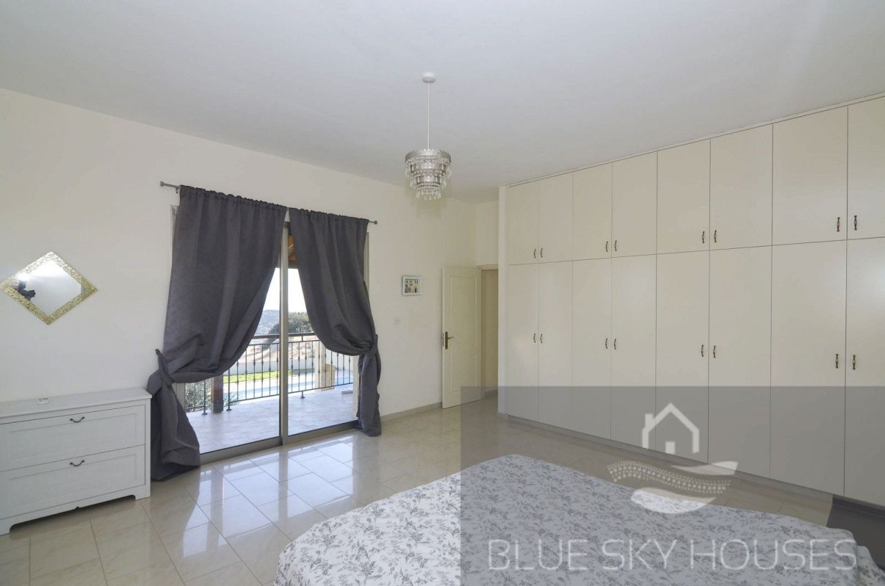 Вилла в Лимасоле, Кипр, 400 м² - фото 14