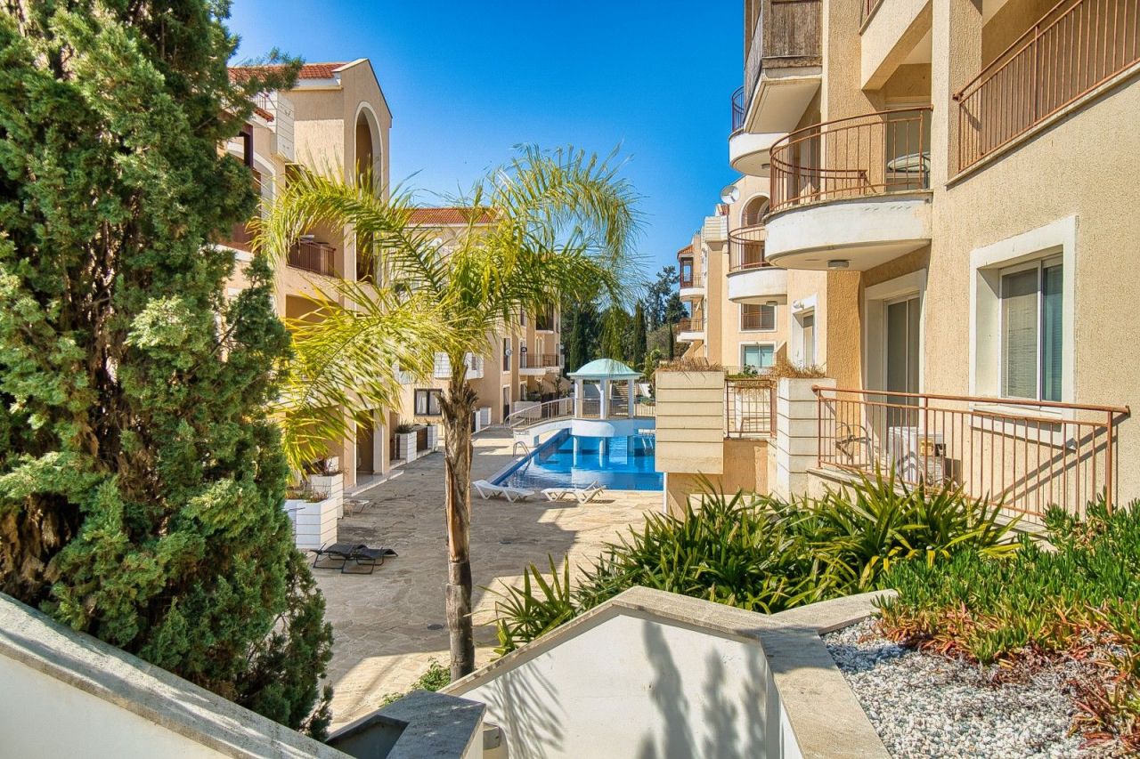 Апартаменты в Пафосе, Кипр, 80 м² - фото 15