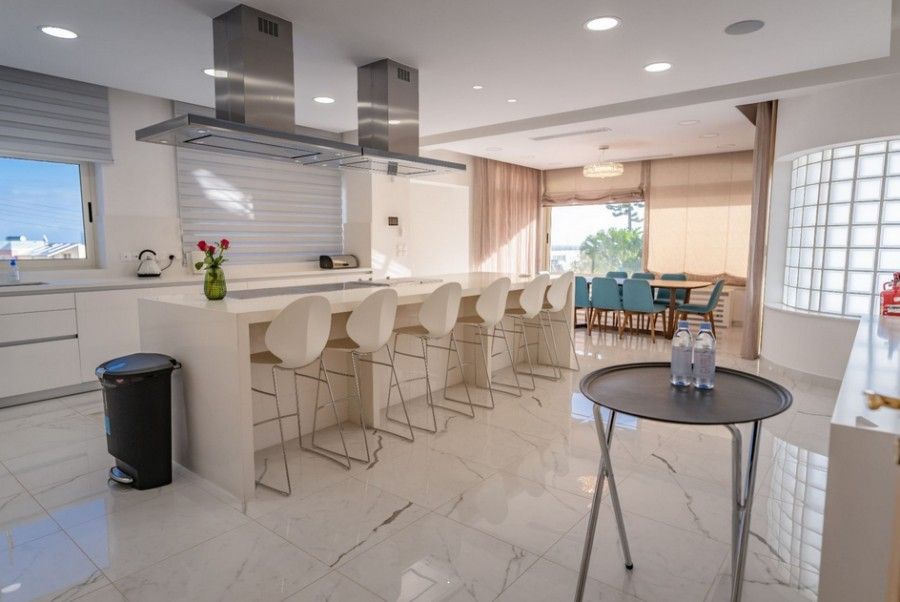 Вилла в Лимасоле, Кипр, 1 054 м² - фото 15