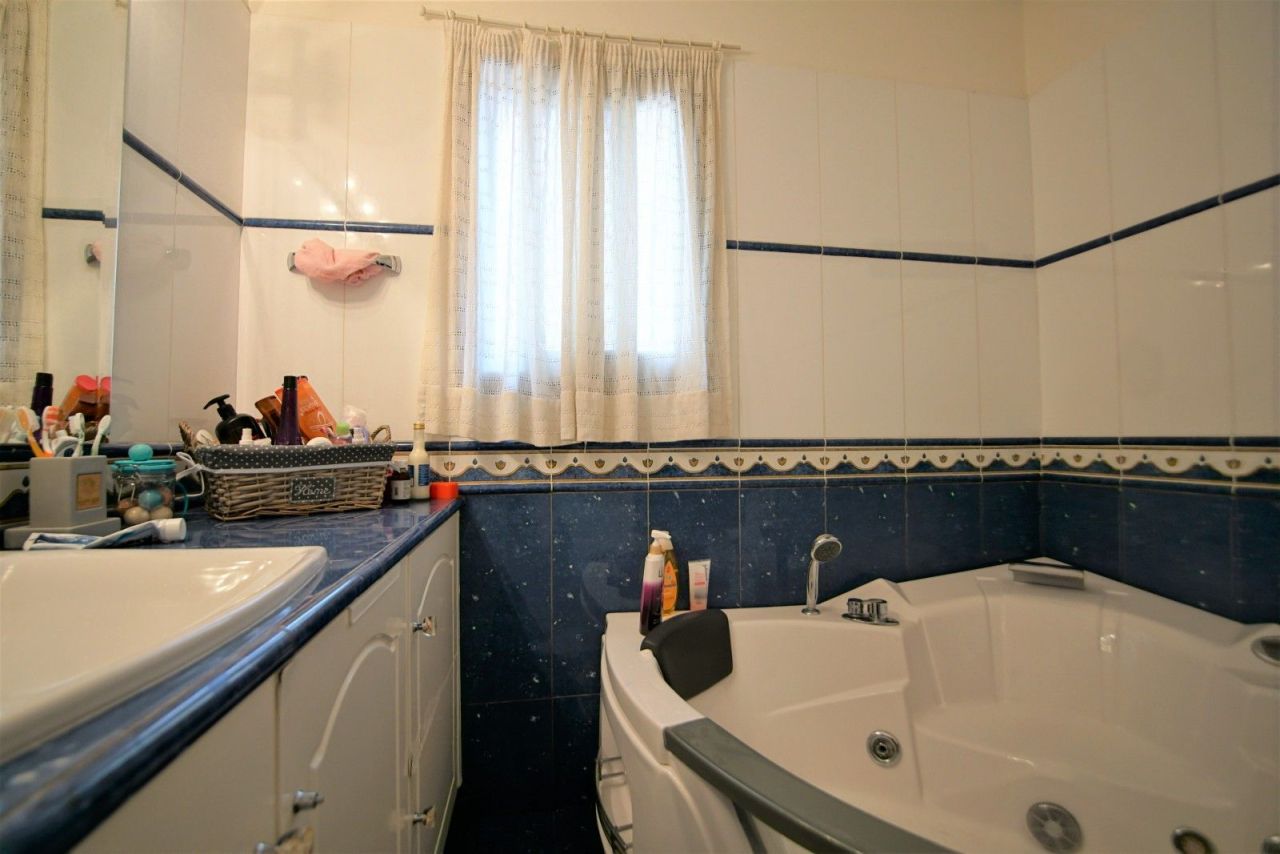 Вилла в Лимасоле, Кипр, 296 м² - фото 15