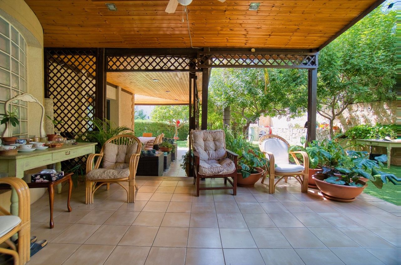 Вилла в Лимасоле, Кипр, 332 м² - фото 15