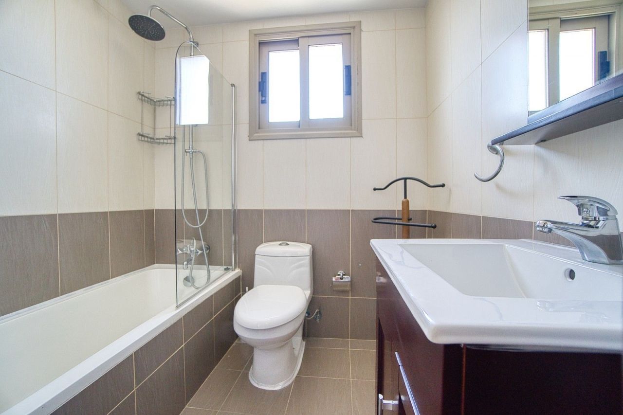 Апартаменты в Пафосе, Кипр, 80 м² - фото 15