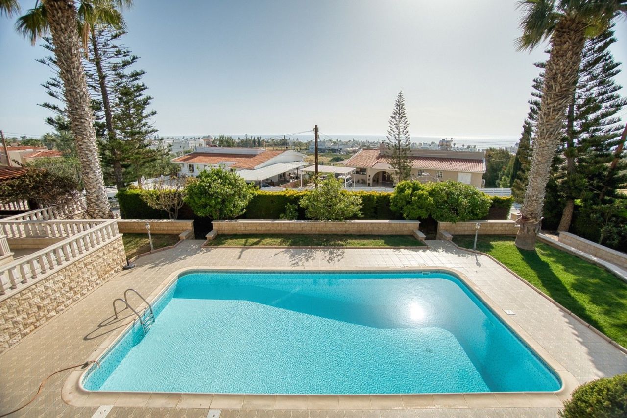 Вилла в Пафосе, Кипр, 251 м² - фото 15