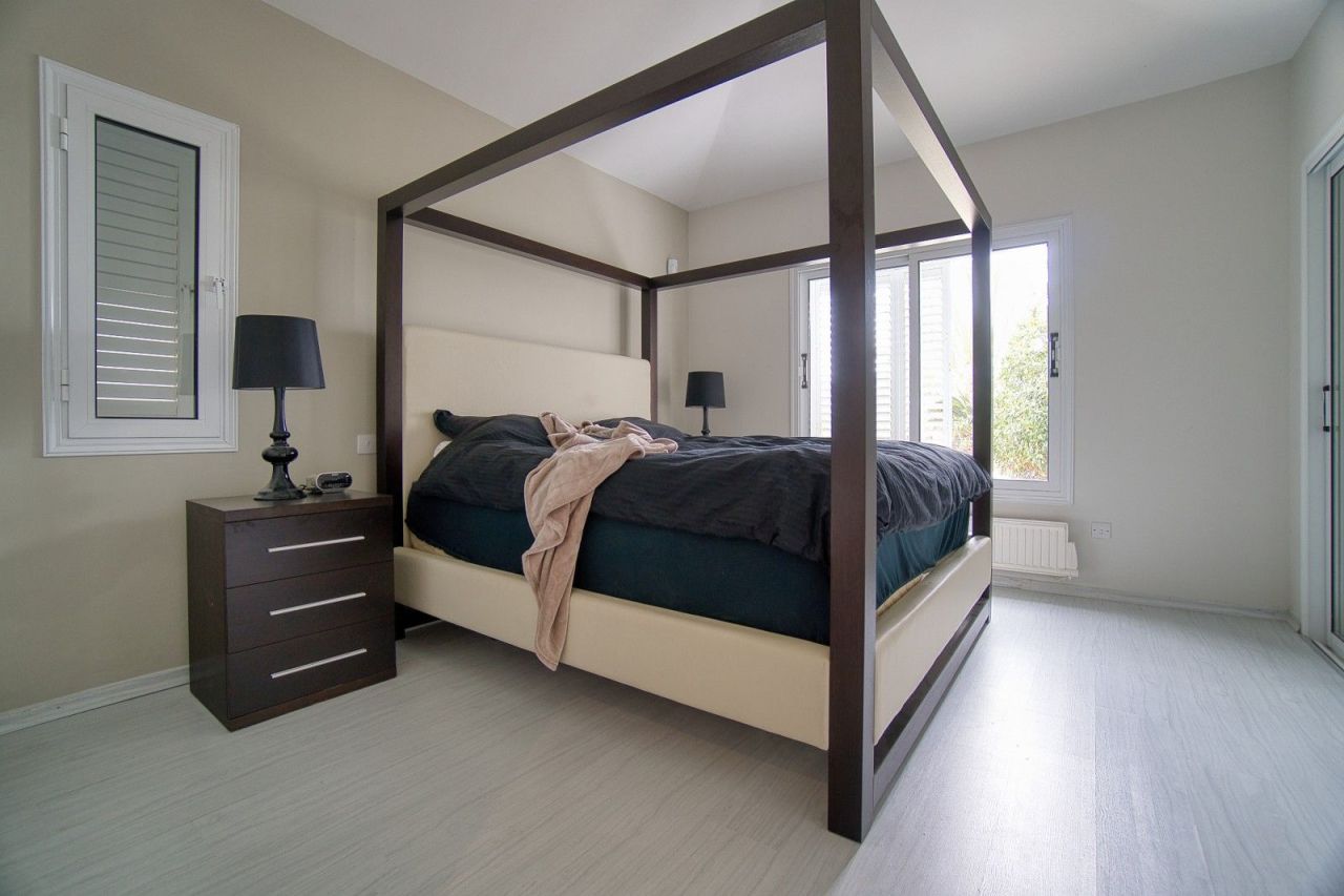 Бунгало в Пафосе, Кипр, 200 м² - фото 15