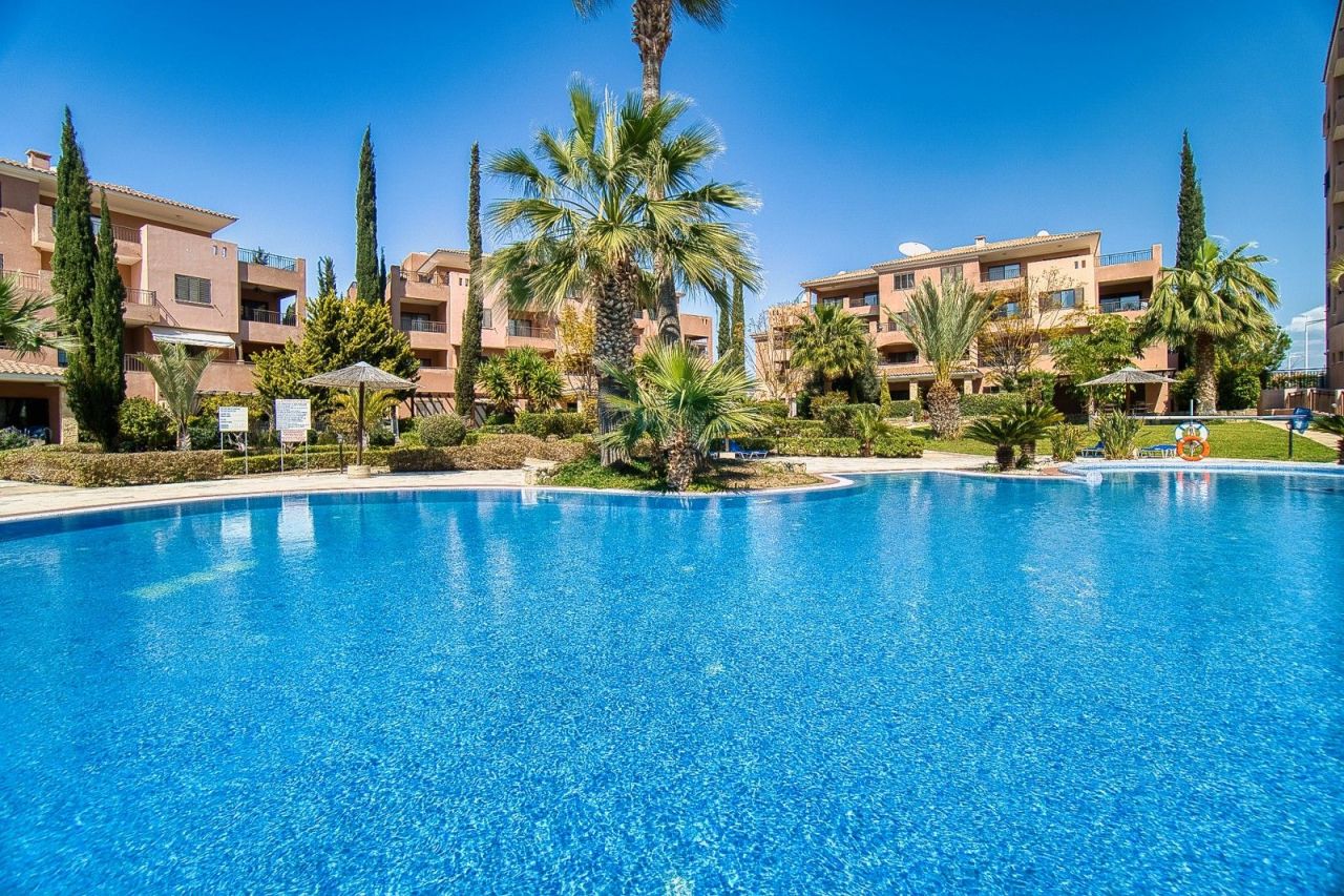 Апартаменты в Пафосе, Кипр, 106 м² - фото 15