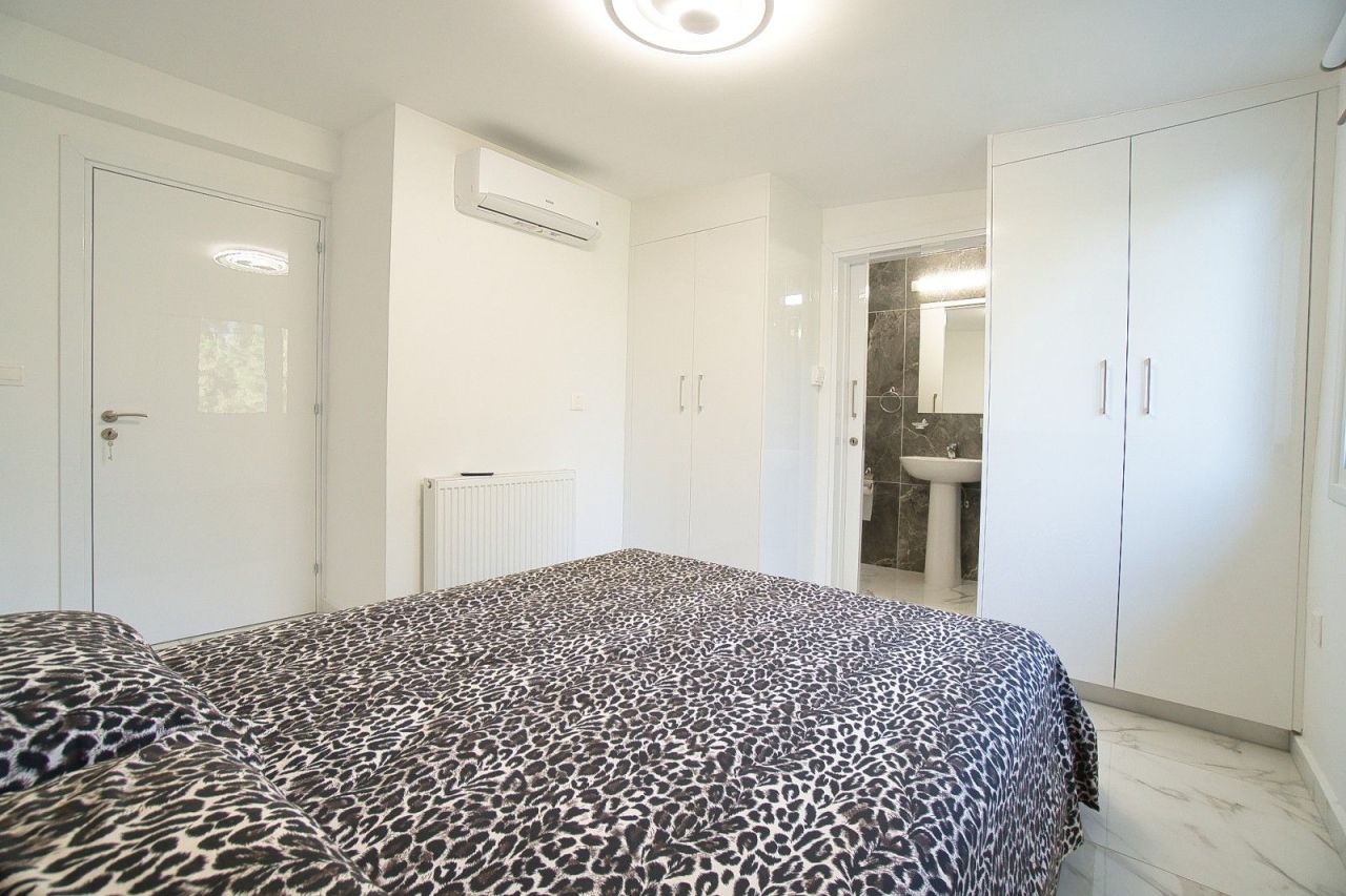 Таунхаус в Лимасоле, Кипр, 160 м² - фото 15