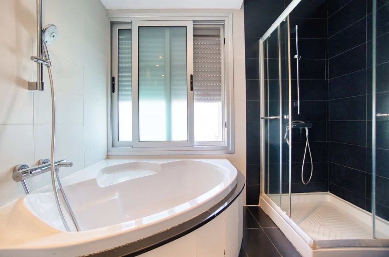 Вилла в Лимасоле, Кипр, 400 м² - фото 16