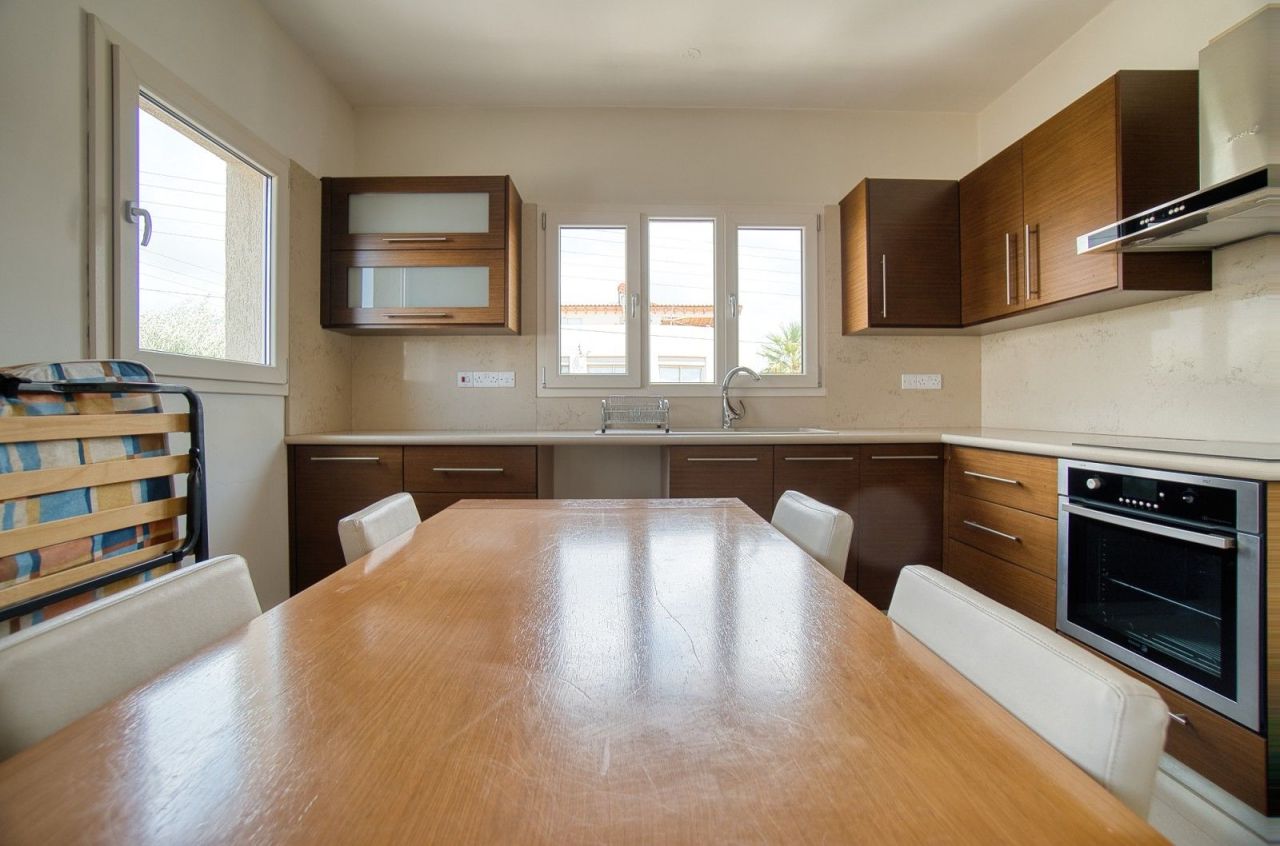 Вилла в Пафосе, Кипр, 370 м² - фото 16