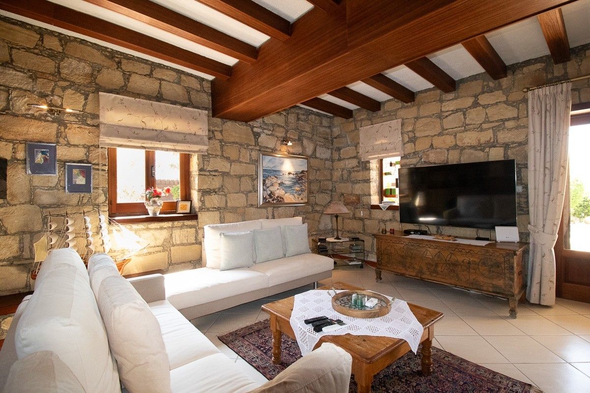 Вилла в Пафосе, Кипр, 346 м² - фото 16