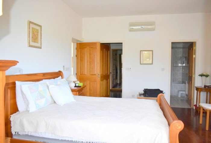 Вилла в Пафосе, Кипр, 240 м² - фото 16