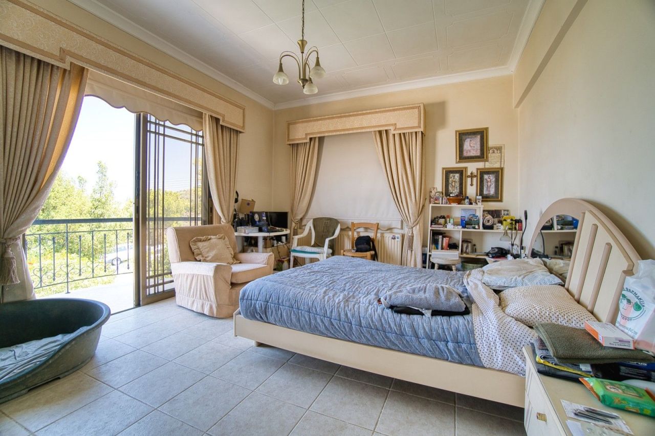 Вилла в Пафосе, Кипр, 500 м² - фото 16