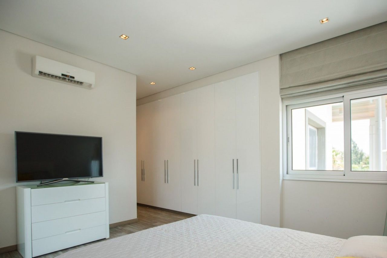 Вилла в Лимасоле, Кипр, 350 м² - фото 16