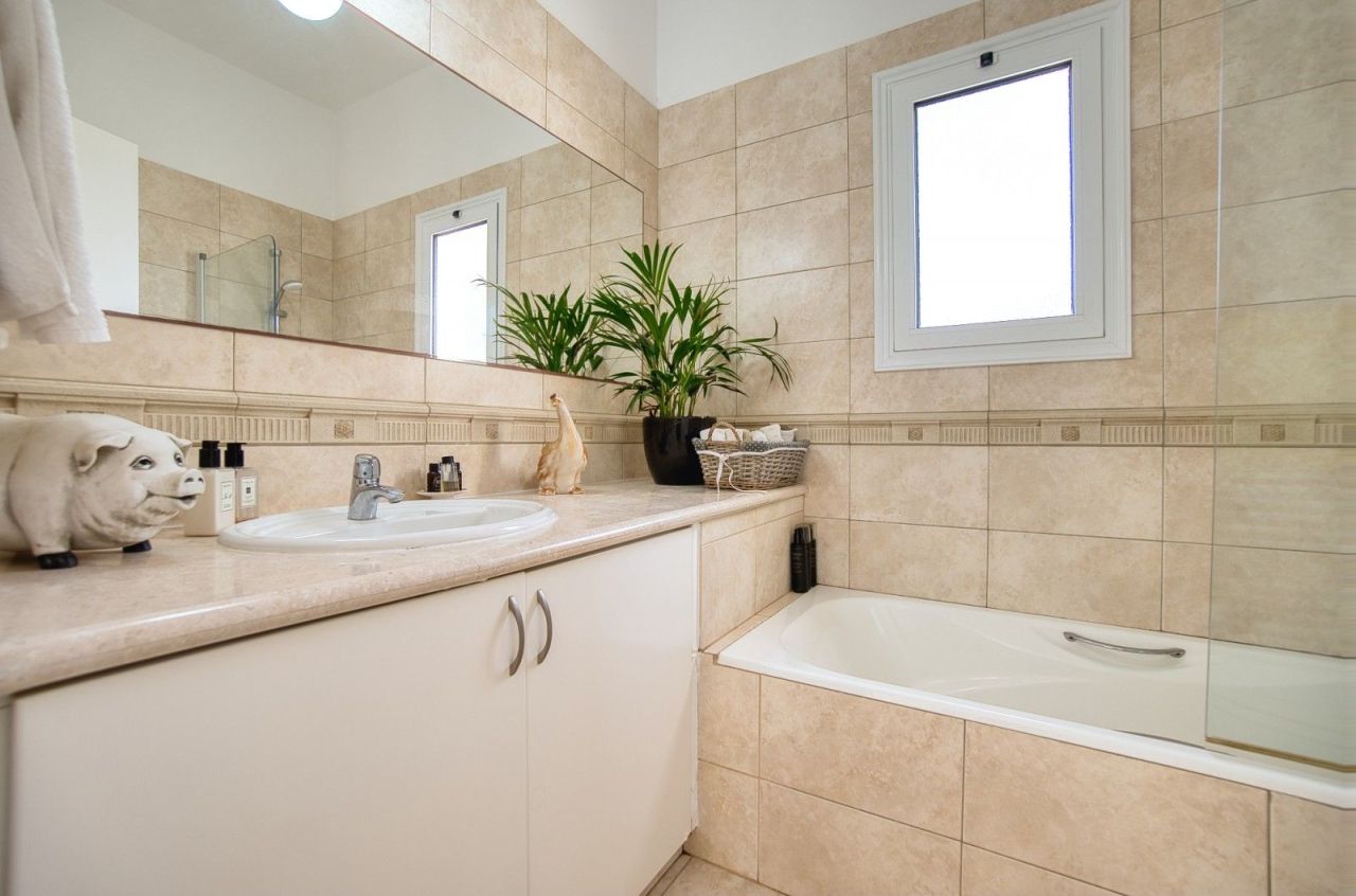 Вилла в Пафосе, Кипр, 249 м² - фото 16