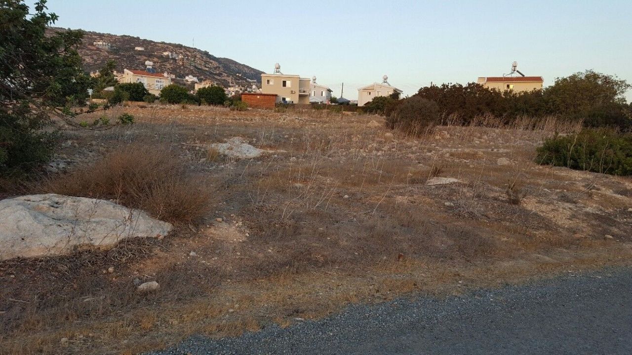 Земля в Пафосе, Кипр, 6 021 м² - фото 16