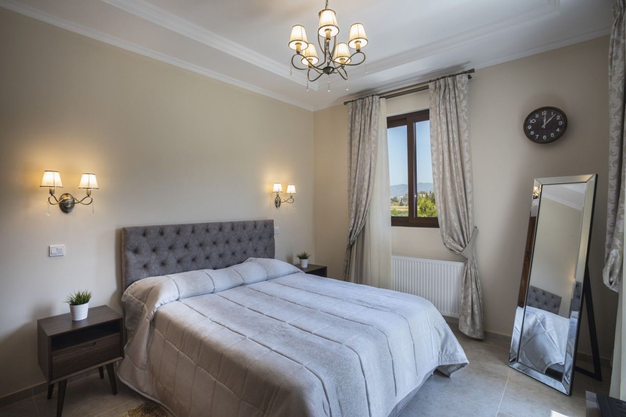 Вилла в Пафосе, Кипр, 360 м² - фото 16