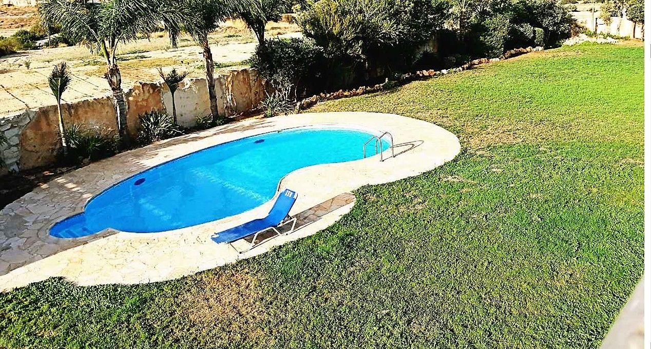 Вилла в Лимасоле, Кипр, 300 м² - фото 16