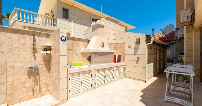 Вилла в Ларнаке, Кипр, 299 м² - фото 16