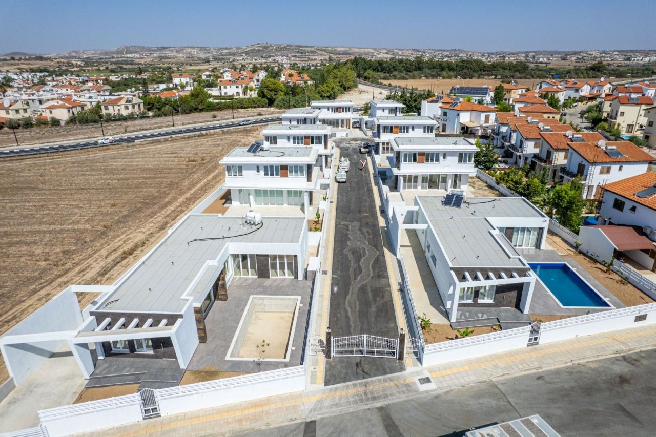 Вилла в Ларнаке, Кипр, 162 м² - фото 16