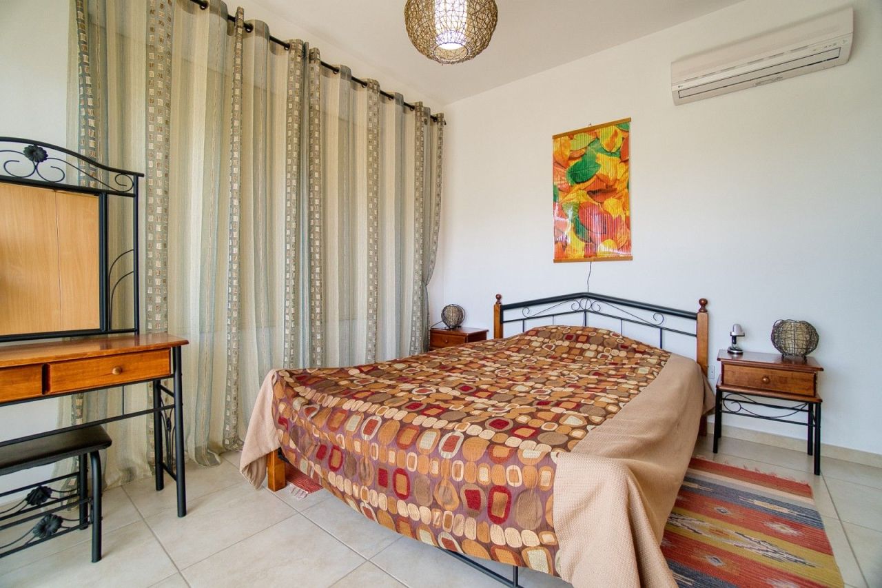 Вилла в Пафосе, Кипр, 145 м² - фото 17