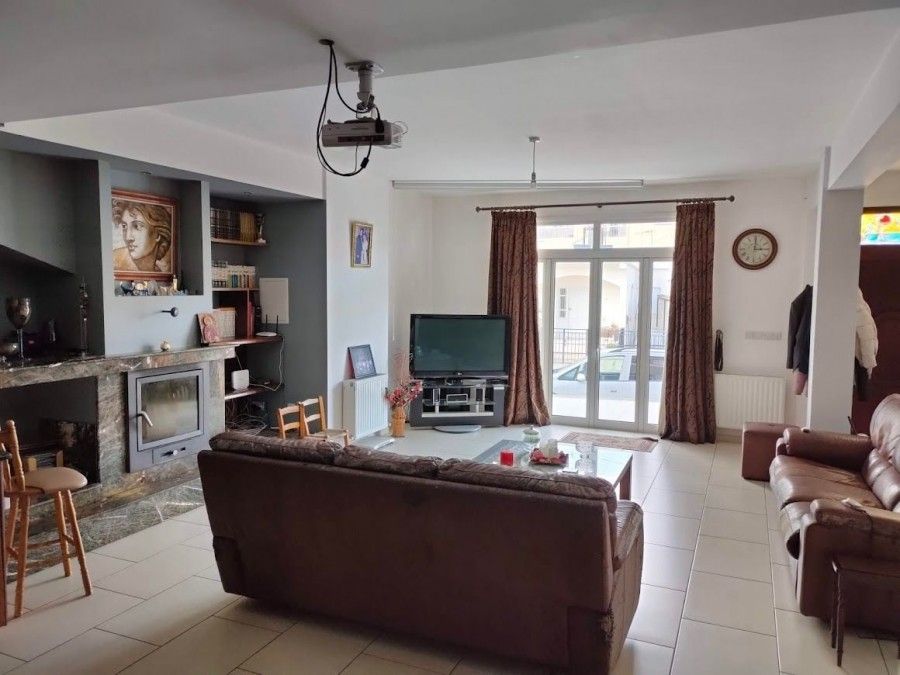 Коммерческая недвижимость в Ларнаке, Кипр, 500 м² - фото 17