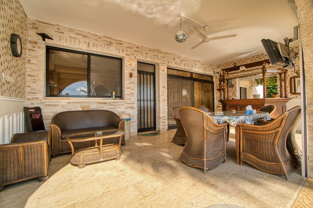 Вилла в Пафосе, Кипр, 300 м² - фото 17