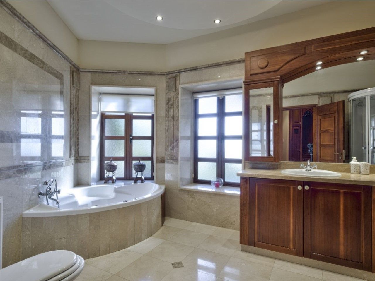 Вилла в Лимасоле, Кипр, 714 м² - фото 17