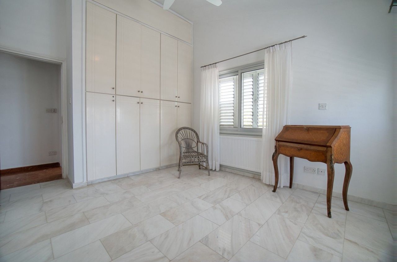 Вилла в Пафосе, Кипр, 350 м² - фото 17