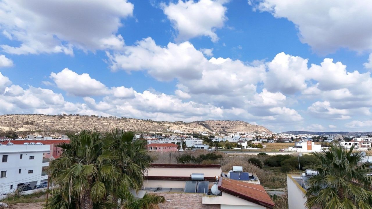 Апартаменты в Ларнаке, Кипр, 95 м² - фото 17