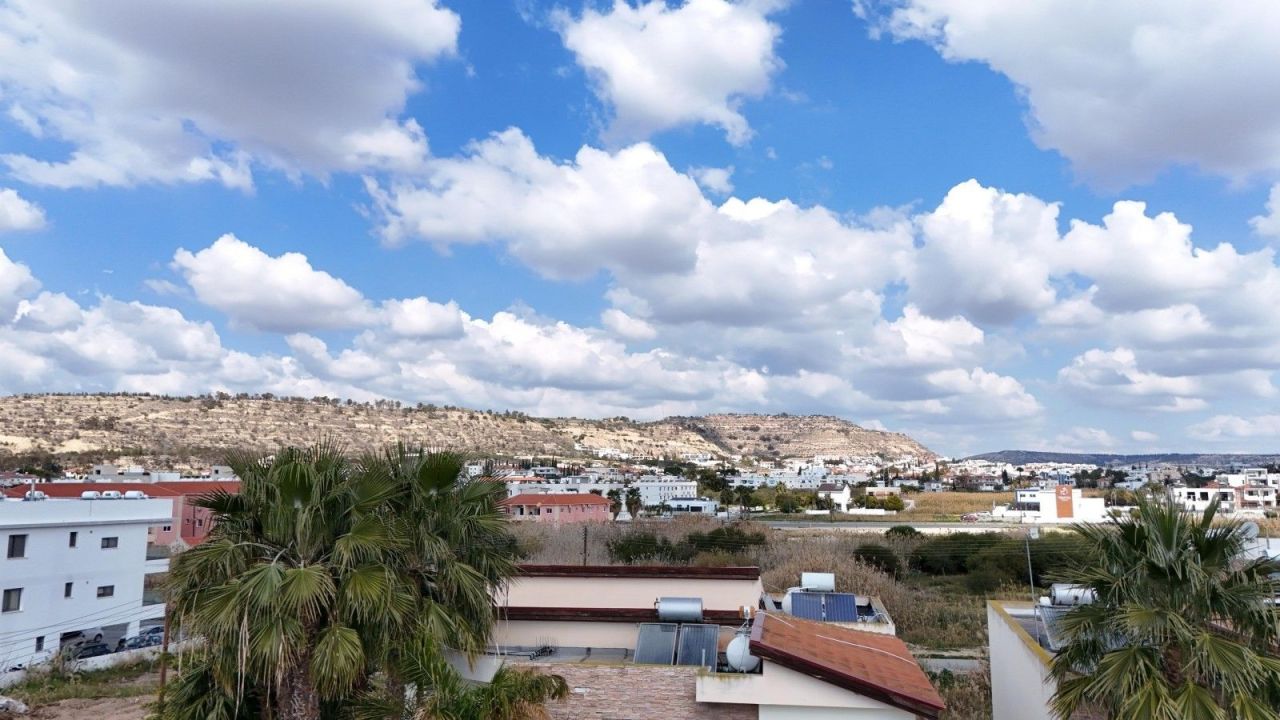 Апартаменты в Ларнаке, Кипр, 95 м² - фото 17