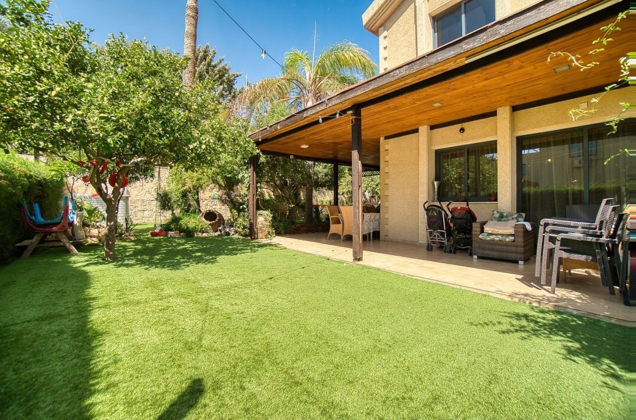 Вилла в Лимасоле, Кипр, 332 м² - фото 17