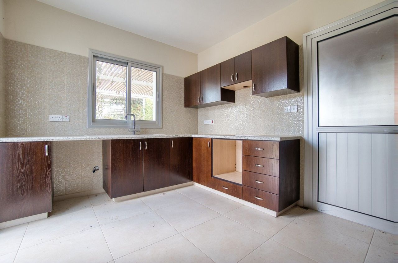 Вилла в Пафосе, Кипр, 140 м² - фото 17