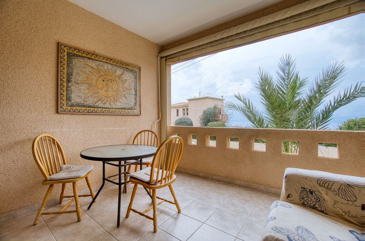 Апартаменты в Пафосе, Кипр, 74 м² - фото 17