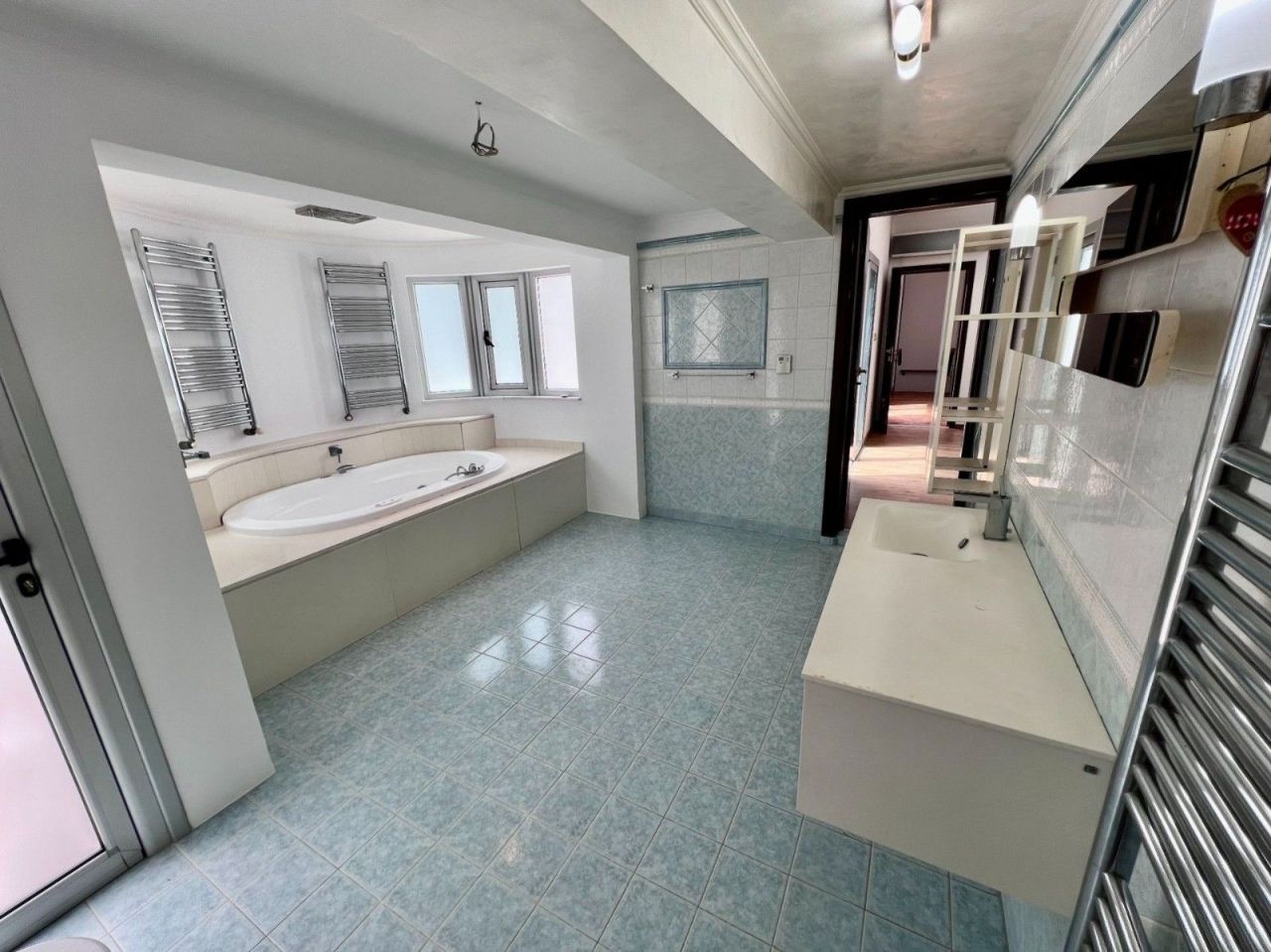 Вилла в Лимасоле, Кипр, 330 м² - фото 18