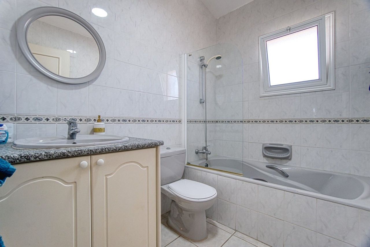 Вилла в Пафосе, Кипр, 147 м² - фото 18