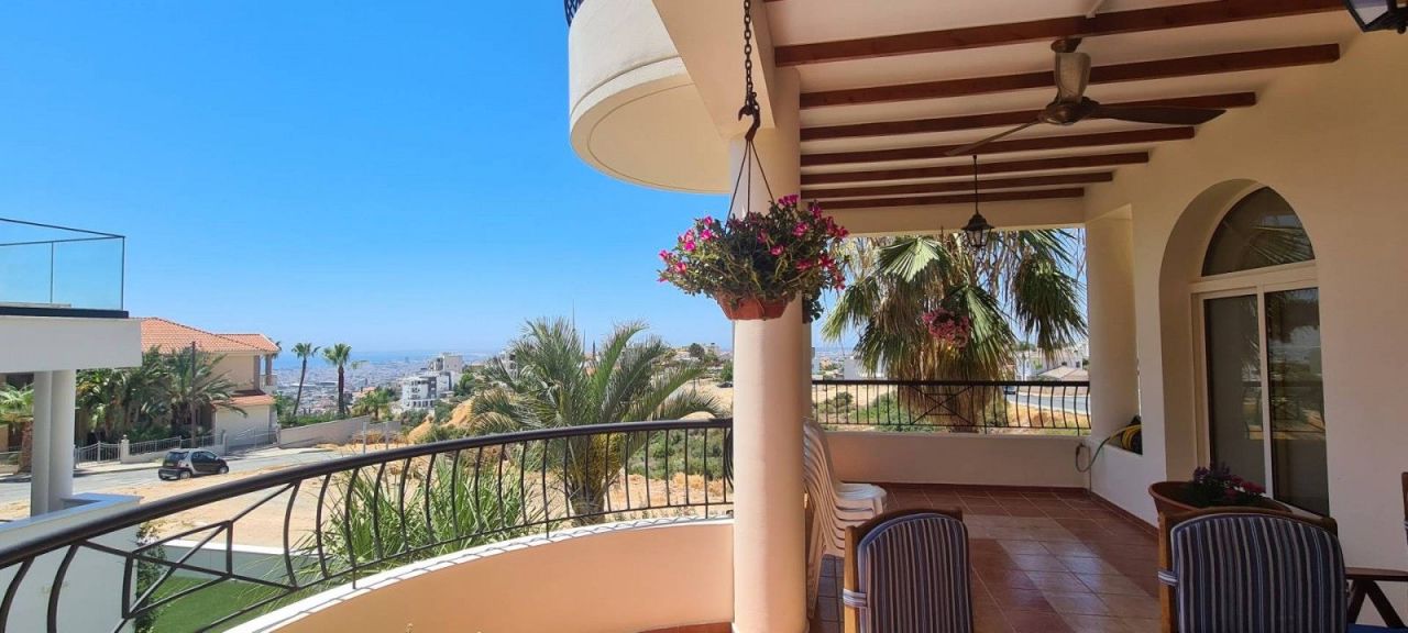 Вилла в Лимасоле, Кипр, 526 м² - фото 18