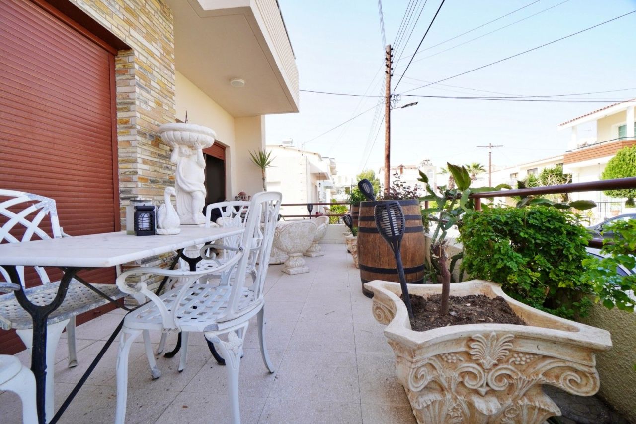 Апартаменты в Ларнаке, Кипр, 123 м² - фото 18