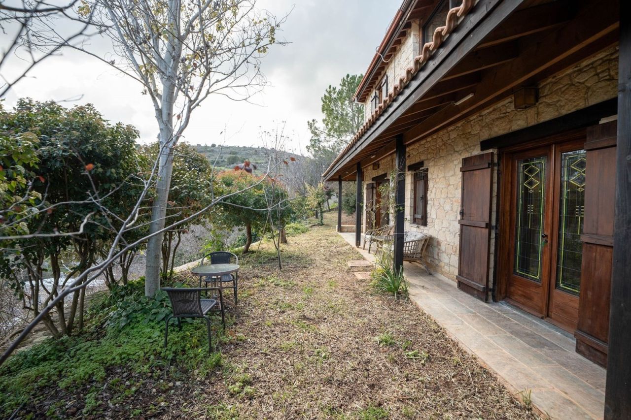 Вилла в Пафосе, Кипр, 350 м² - фото 18