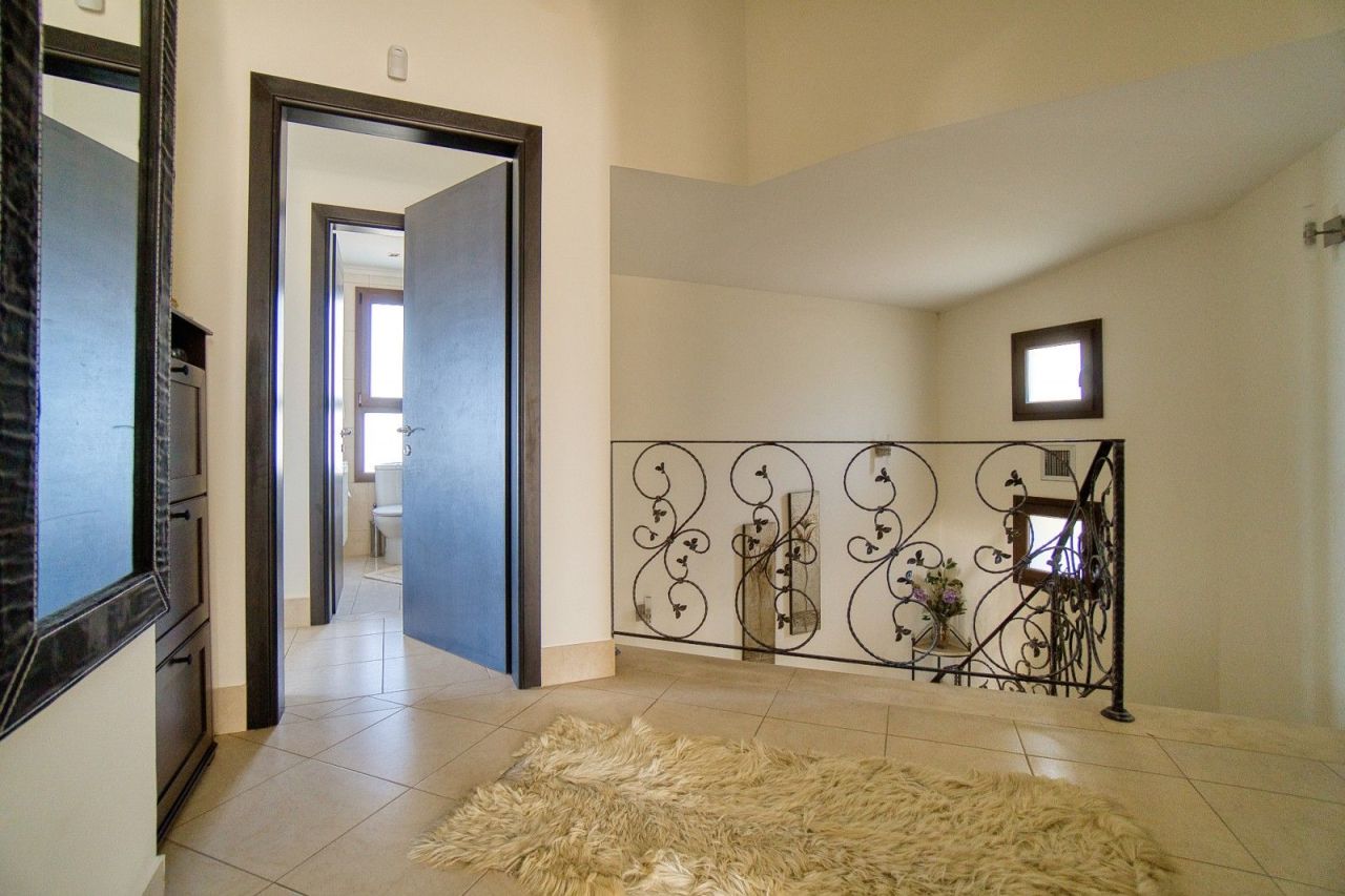 Вилла в Пафосе, Кипр, 330 м² - фото 18