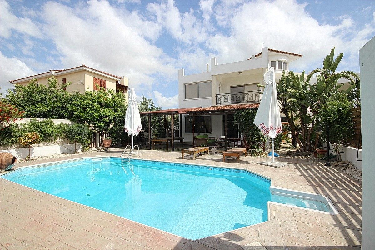 Вилла в Пафосе, Кипр, 498 м² - фото 18