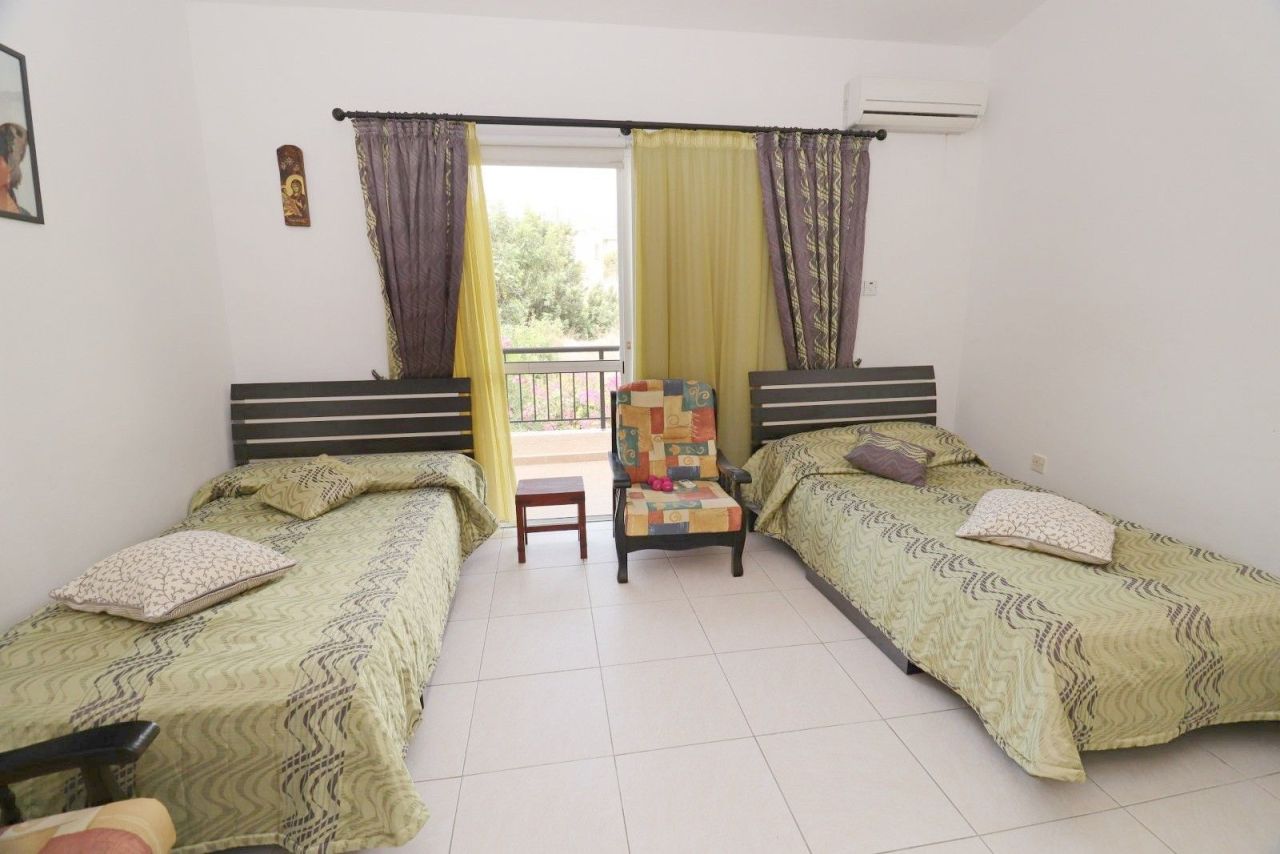 Таунхаус в Пафосе, Кипр, 110 м² - фото 18