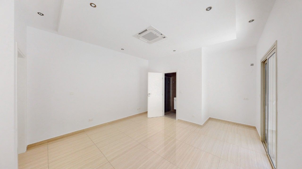 Вилла в Пафосе, Кипр, 217 м² - фото 18