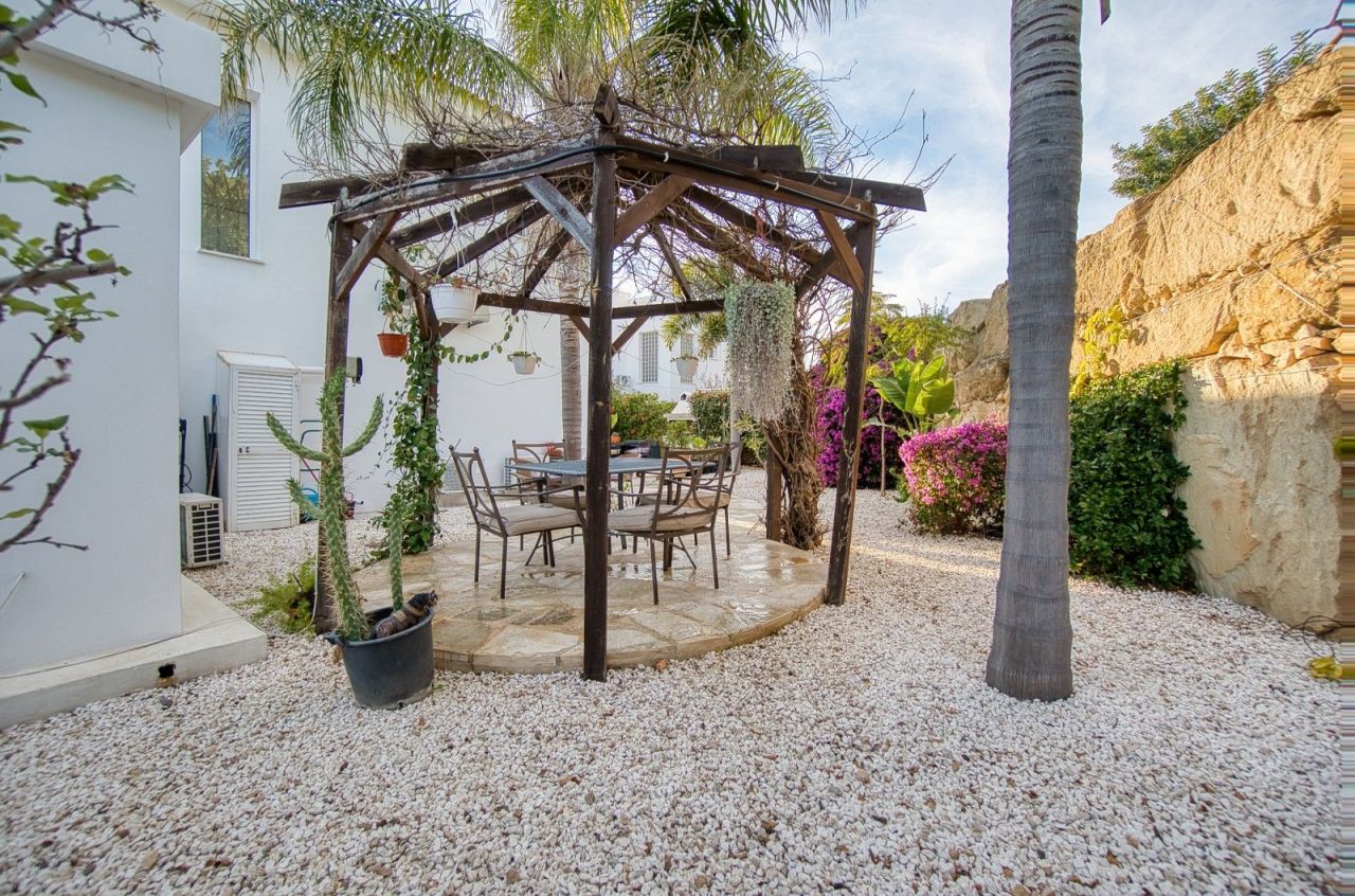 Вилла в Пафосе, Кипр, 249 м² - фото 18