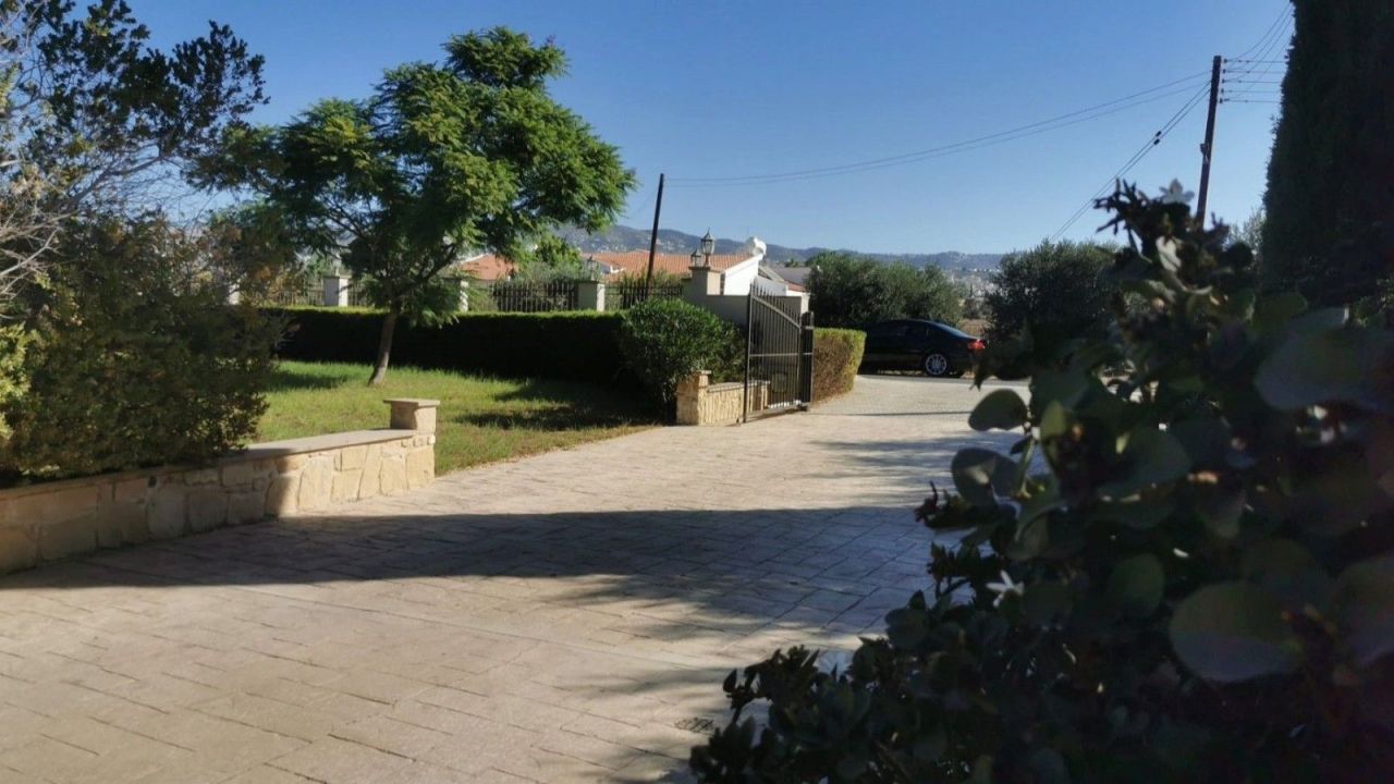 Вилла в Пафосе, Кипр, 333 м² - фото 19