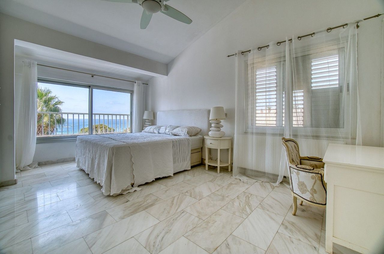 Вилла в Пафосе, Кипр, 350 м² - фото 19