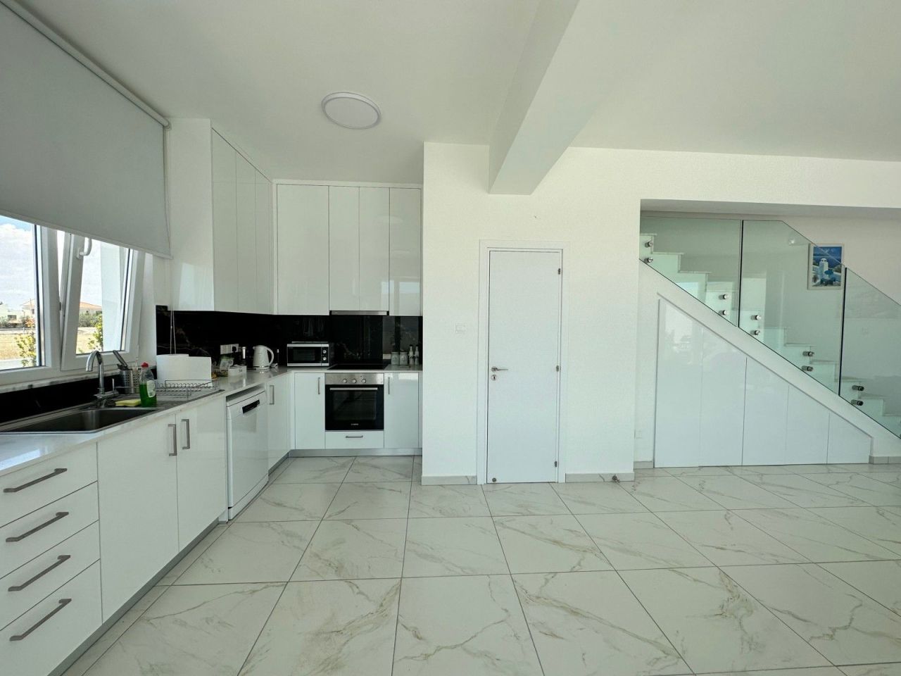 Вилла в Ларнаке, Кипр, 162 м² - фото 19