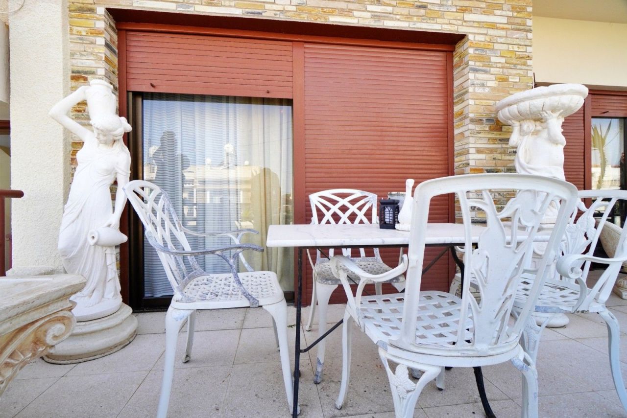 Апартаменты в Ларнаке, Кипр, 123 м² - фото 19